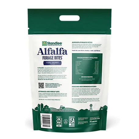 Alfalfa Forage Bites - Very Berry Flavored